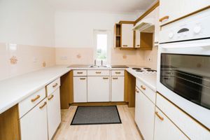 KITCHEN- click for photo gallery